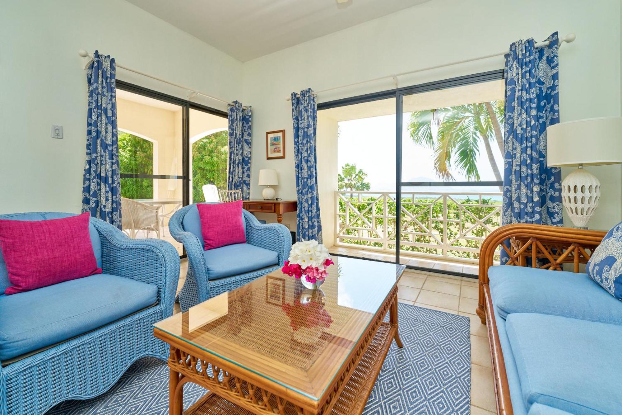 Mount Nevis Hotel Екстер'єр фото
