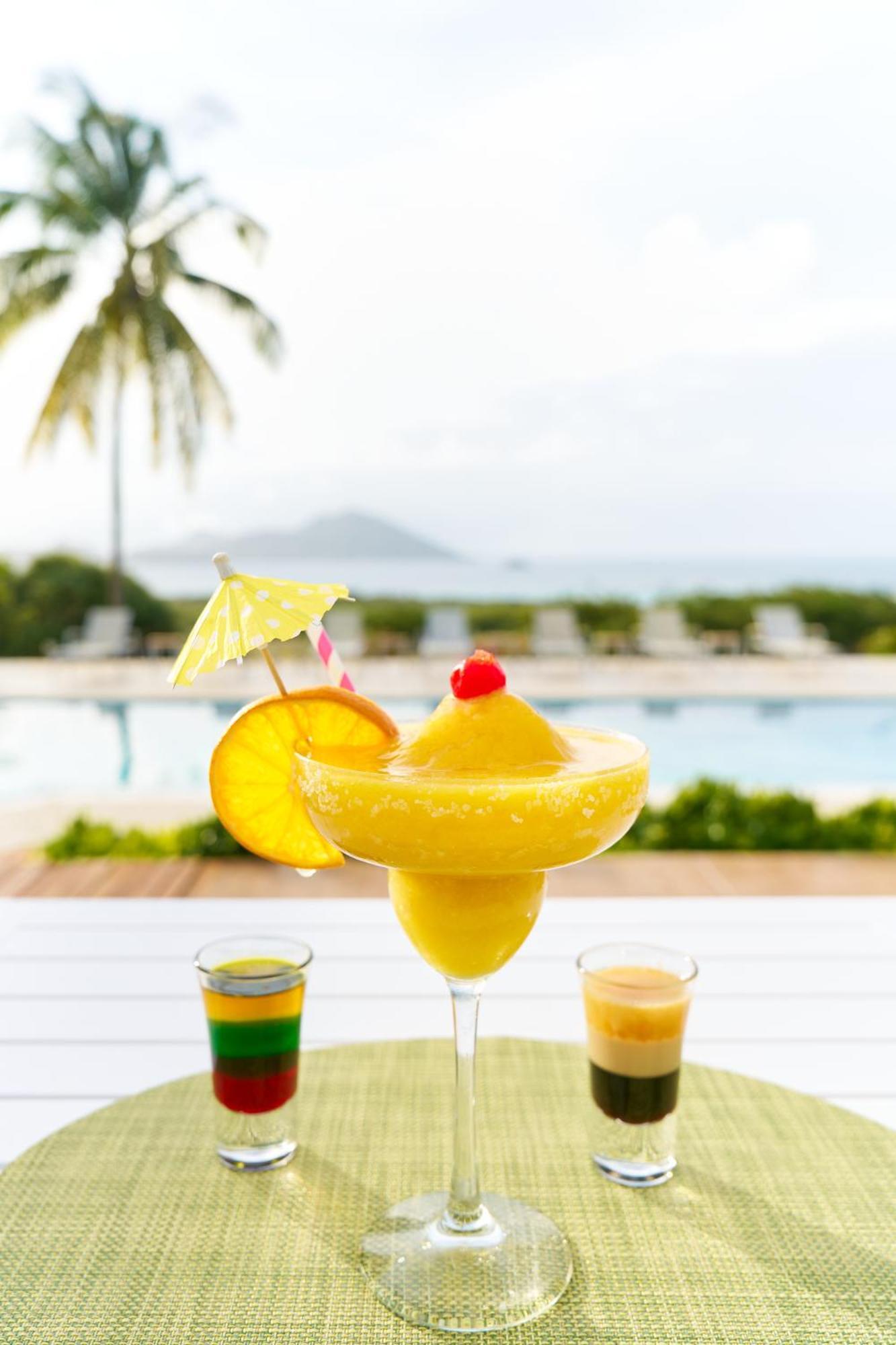 Mount Nevis Hotel Екстер'єр фото