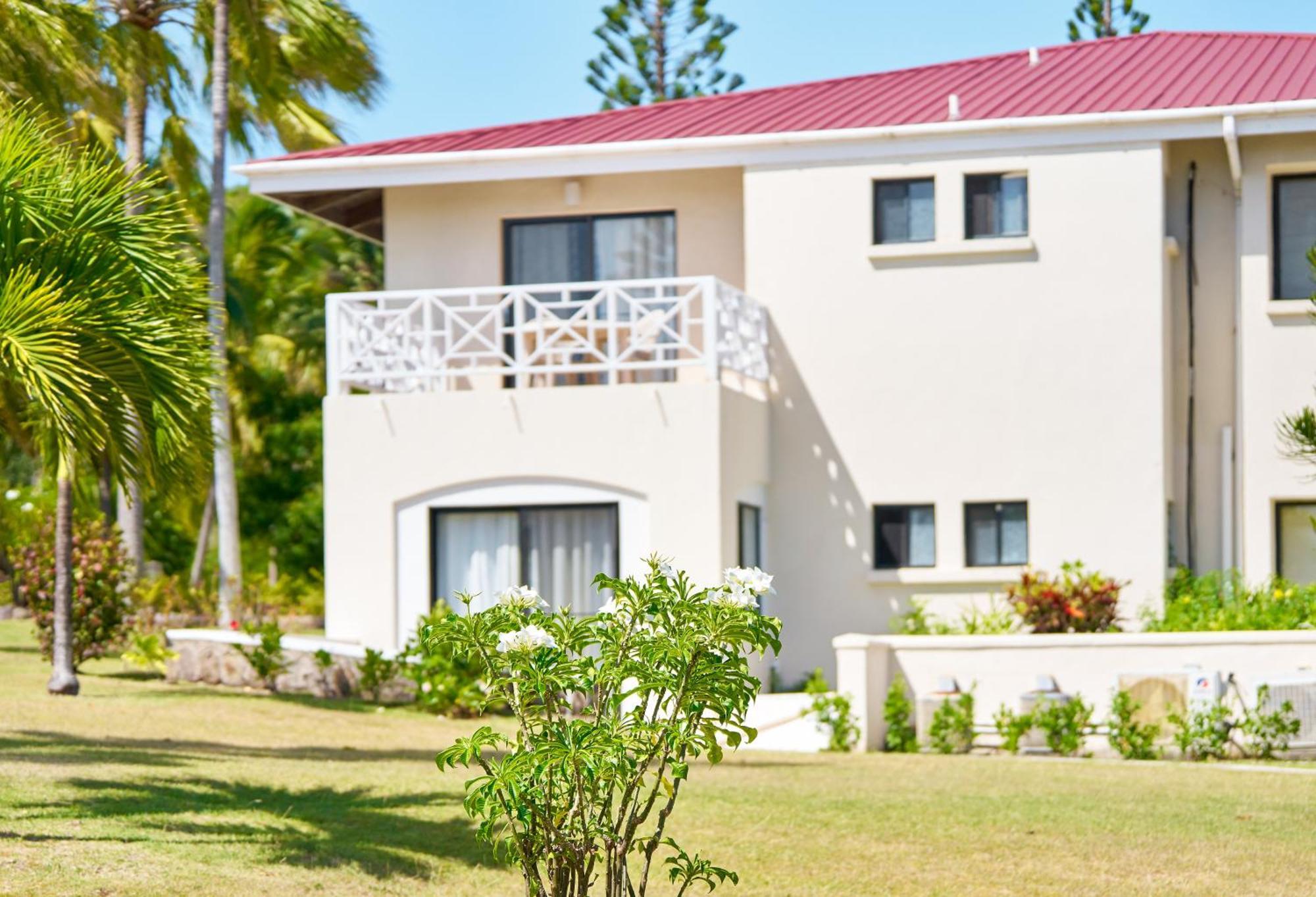 Mount Nevis Hotel Екстер'єр фото