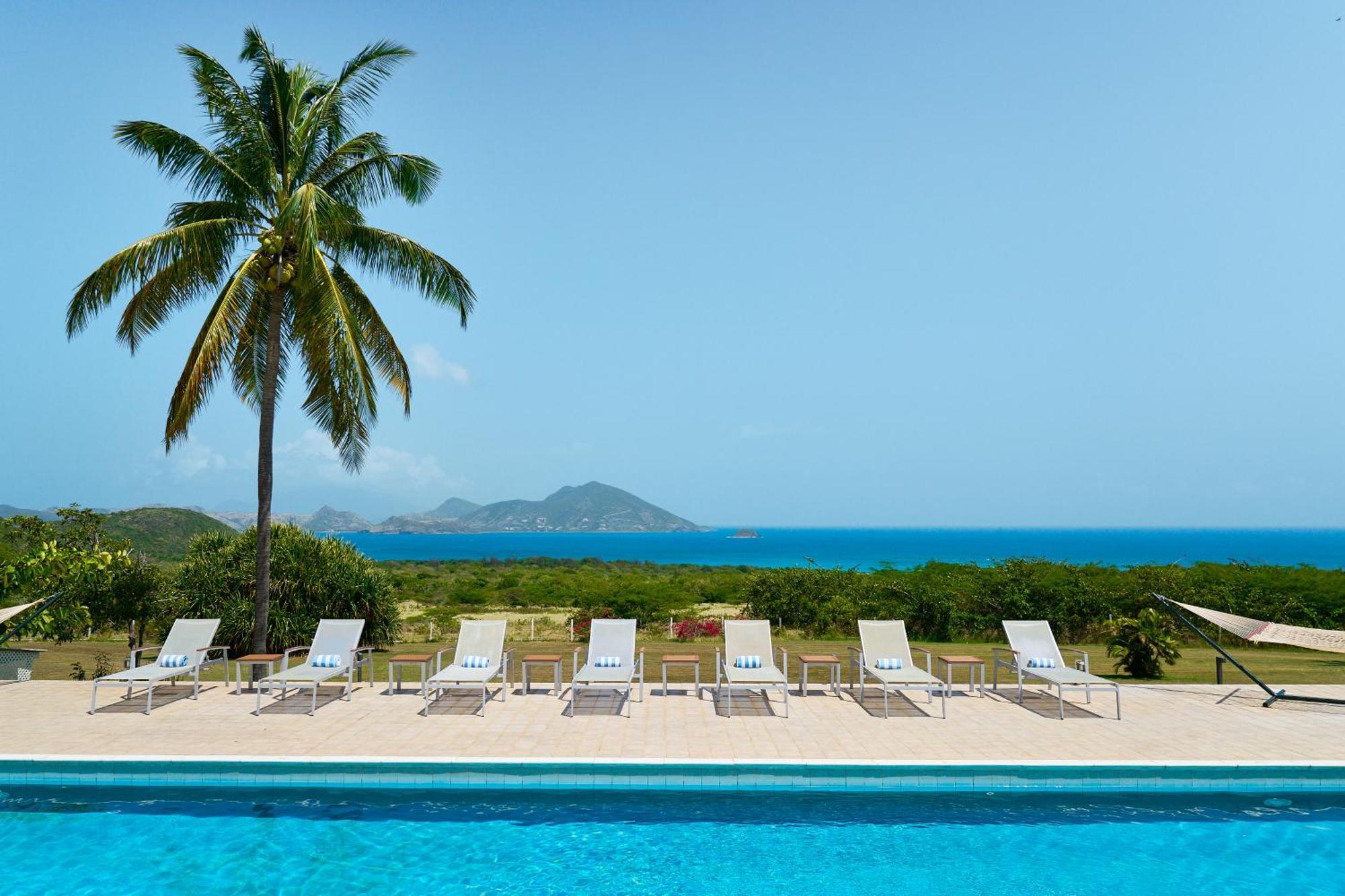 Mount Nevis Hotel Екстер'єр фото