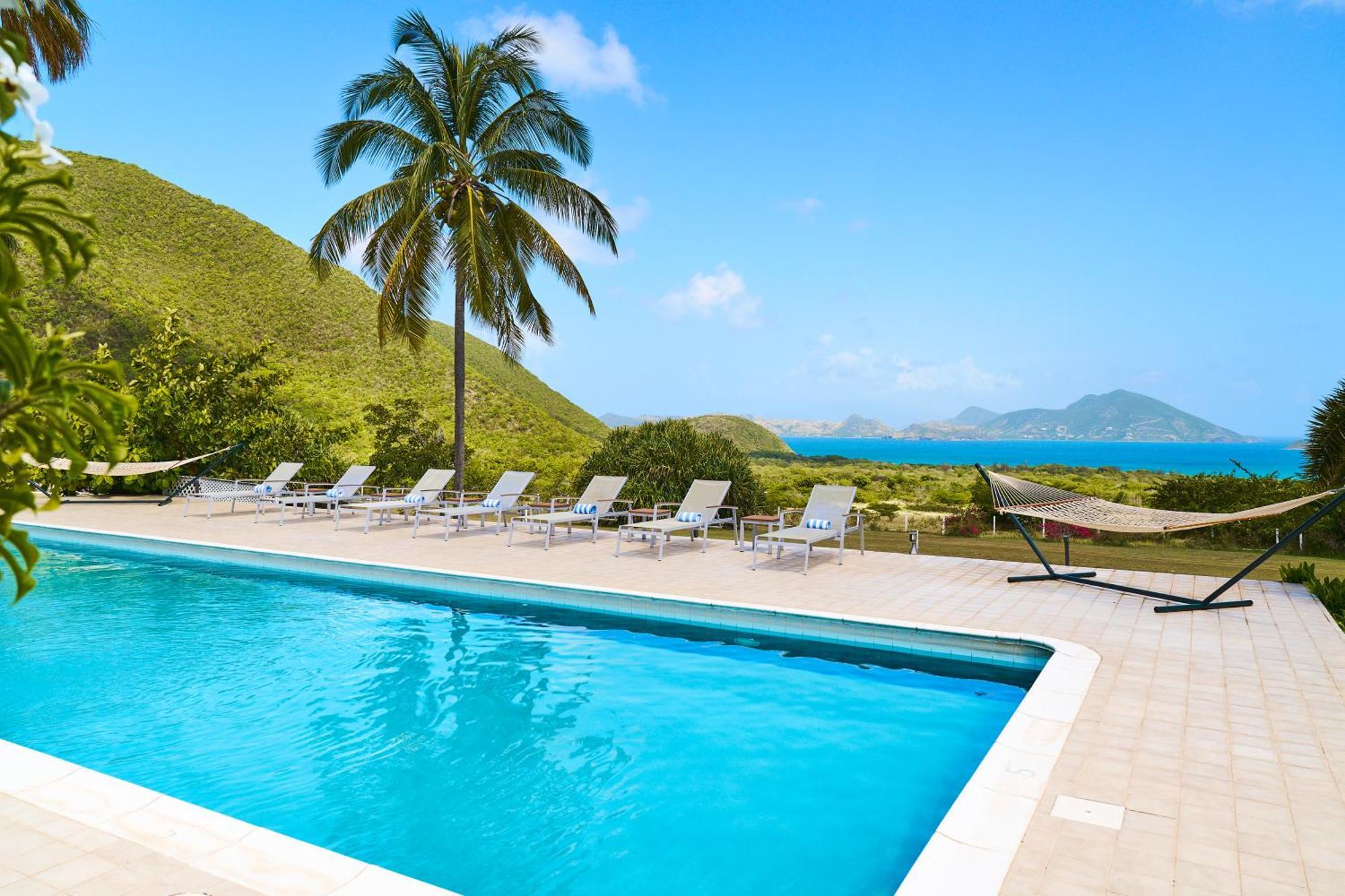 Mount Nevis Hotel Екстер'єр фото