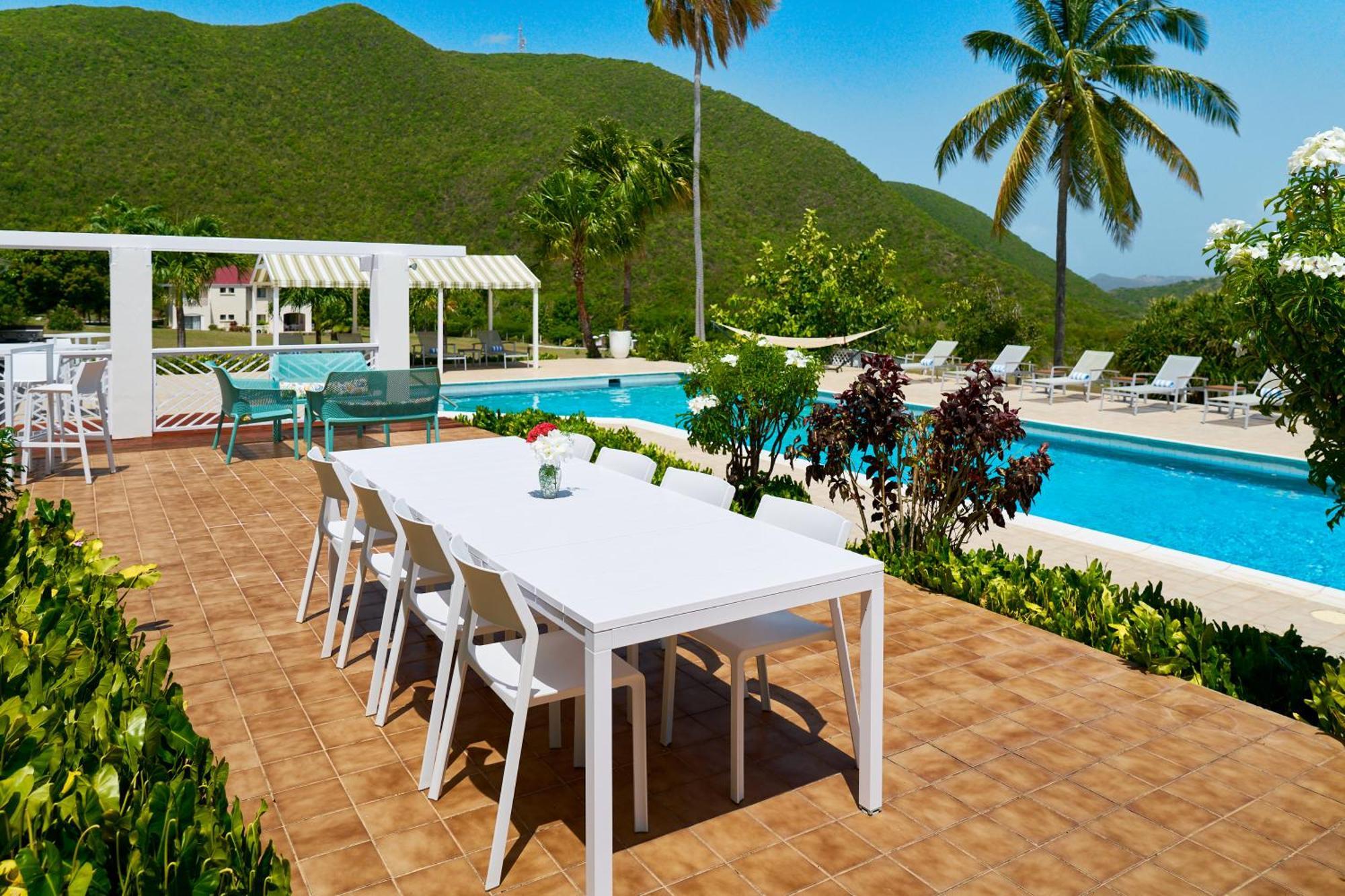 Mount Nevis Hotel Екстер'єр фото