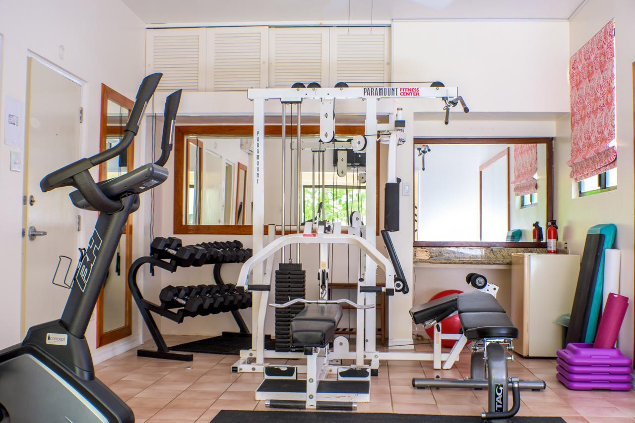 Mount Nevis Hotel Екстер'єр фото